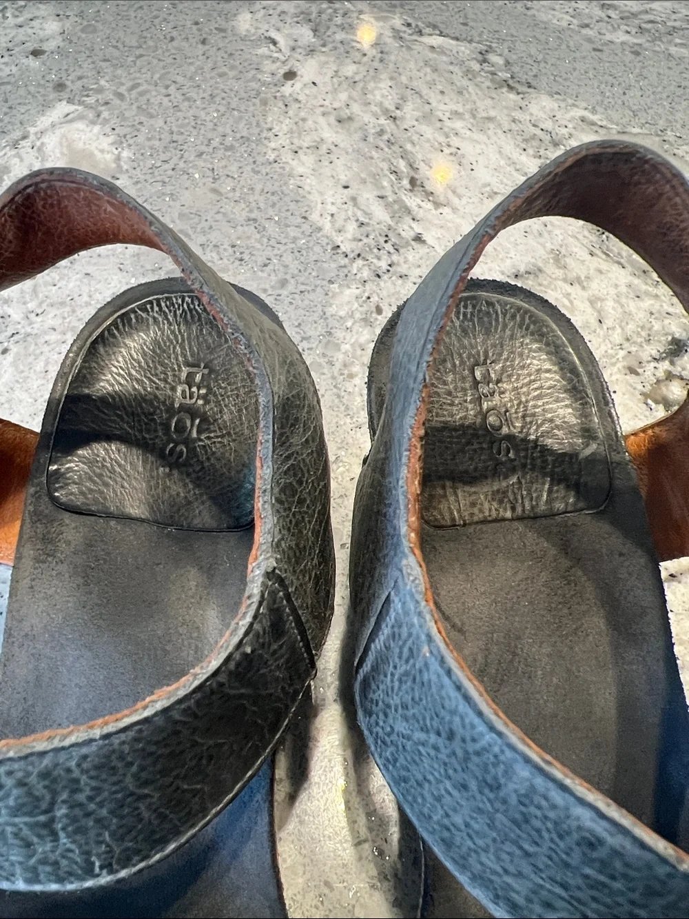 Taos Carousel 2 Leather Wedge Sandals Gray Size 37 US 6 6.5 Excellent Condition